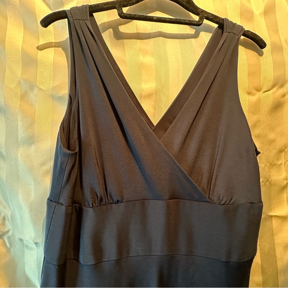 Gorgeous J Crew Navy Silk Dress - Picture 5 of 6